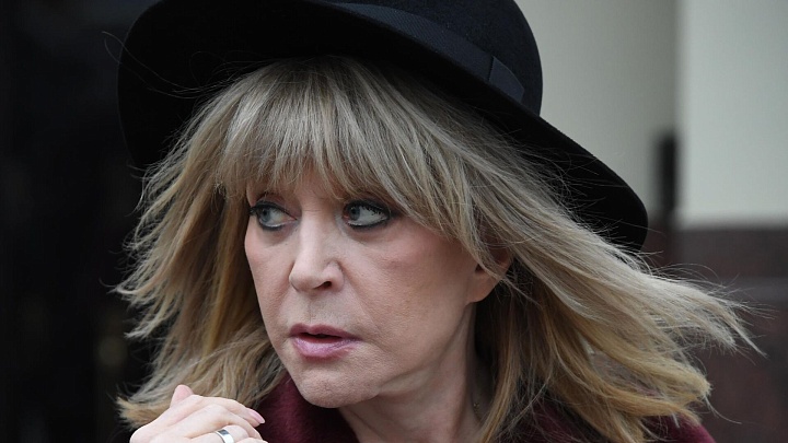 Пугачева может лишиться товарного знака "Рождественские встречи"