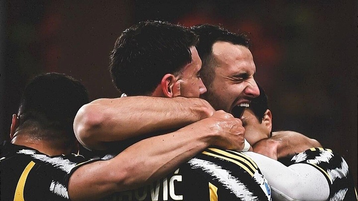 Футболисты "Ювентуса" сыграли вничью с "Сассуоло" в матче чемпионата Италии