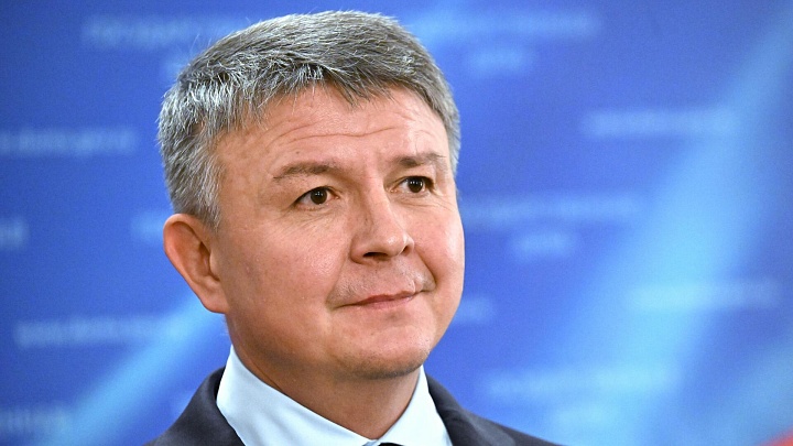 Поведение FIS говорит о профнепригодности организации, заявил Хамитов