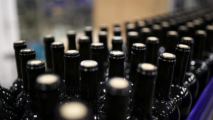 Киселев рассказал, когда российское вино займет 80 процентов рынка страны